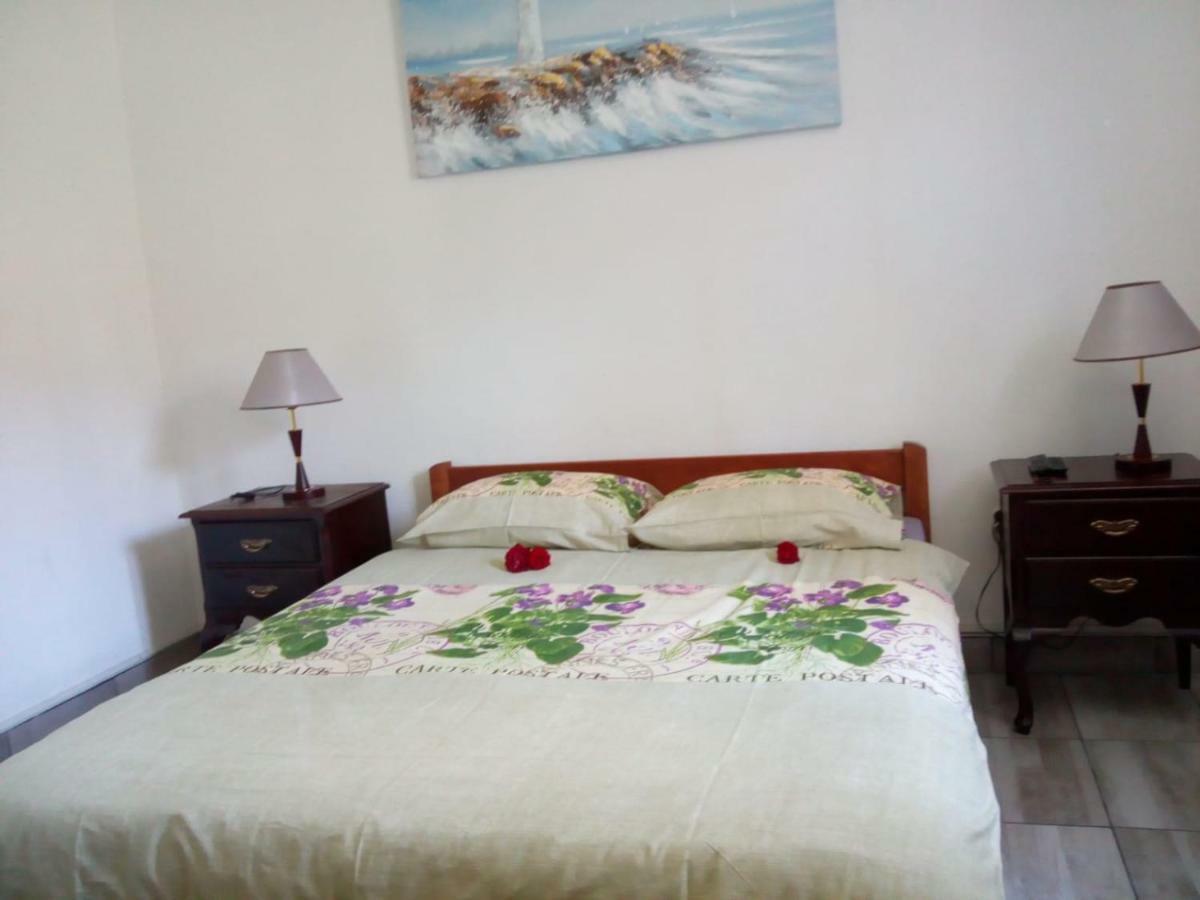 Apartman Teuta 萨格勒布 外观 照片