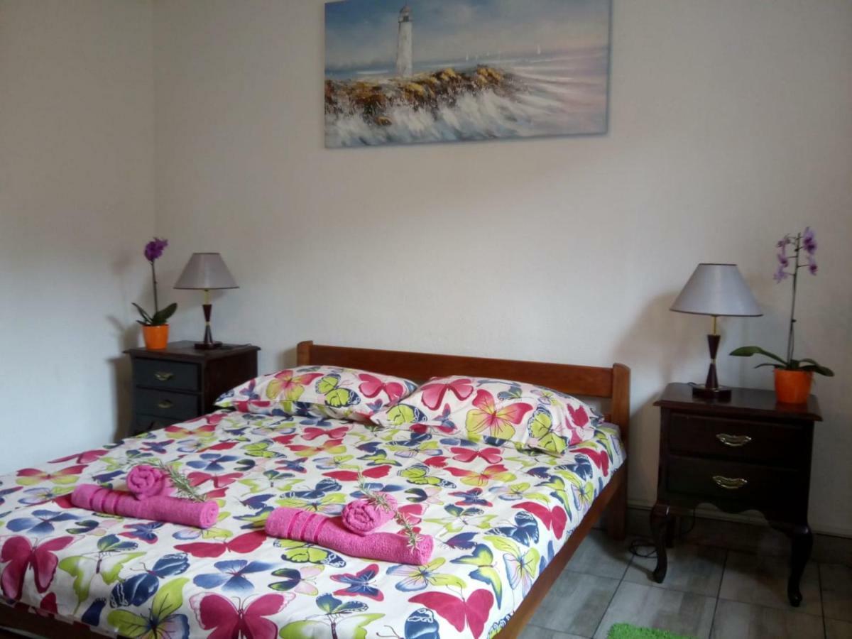 Apartman Teuta 萨格勒布 外观 照片